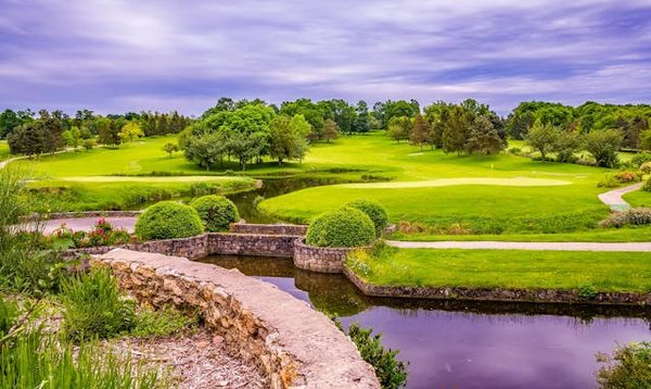 Quels sont les meilleurs itinéraires pour une randonnée dans le parc national des Cinque Terre, Italie ?